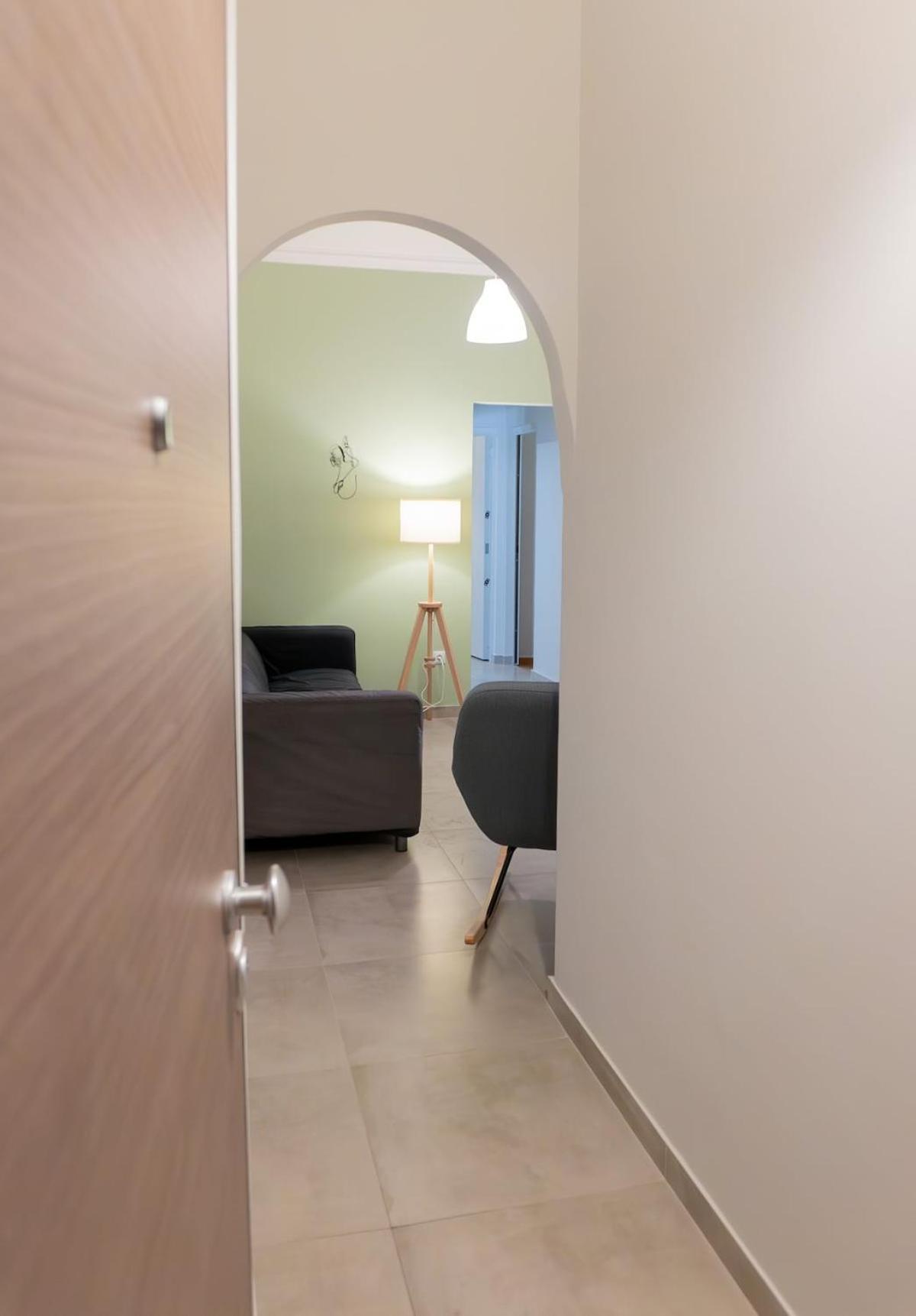 50 Steps Metro Kato Patisia Renovated Athens Apt Atenas Exterior foto
