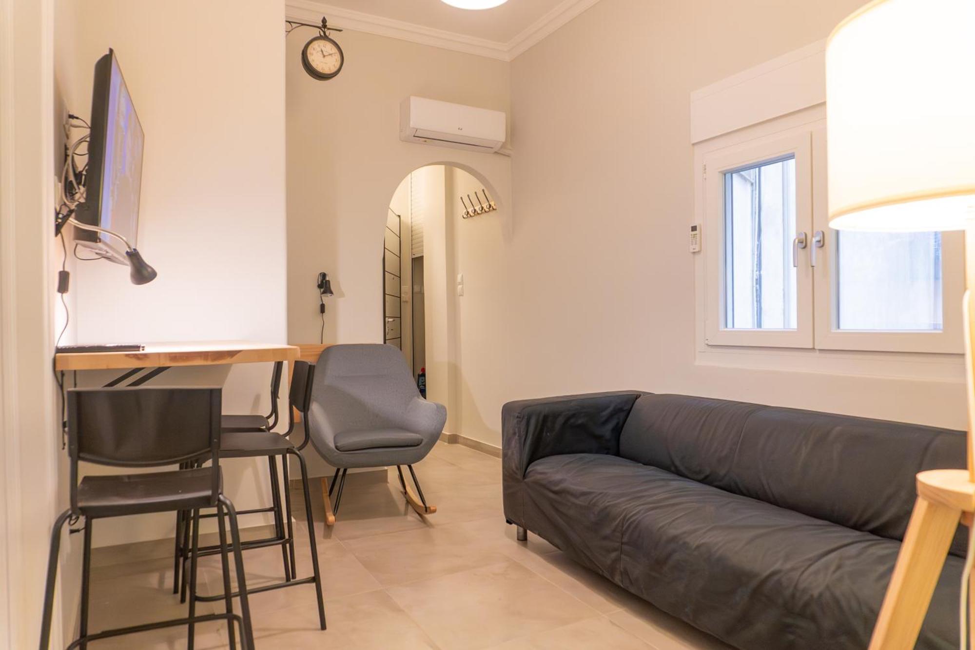 50 Steps Metro Kato Patisia Renovated Athens Apt Atenas Exterior foto