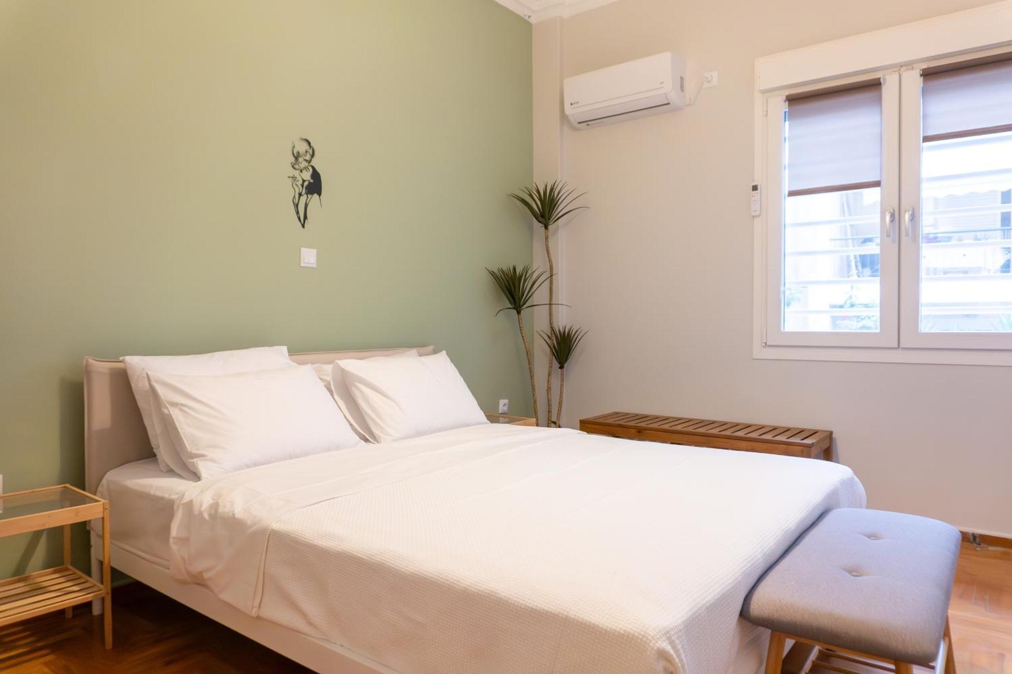 50 Steps Metro Kato Patisia Renovated Athens Apt Atenas Exterior foto